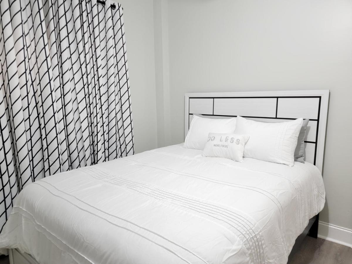 Room For Rent In Apartment Hartford Zewnętrze zdjęcie