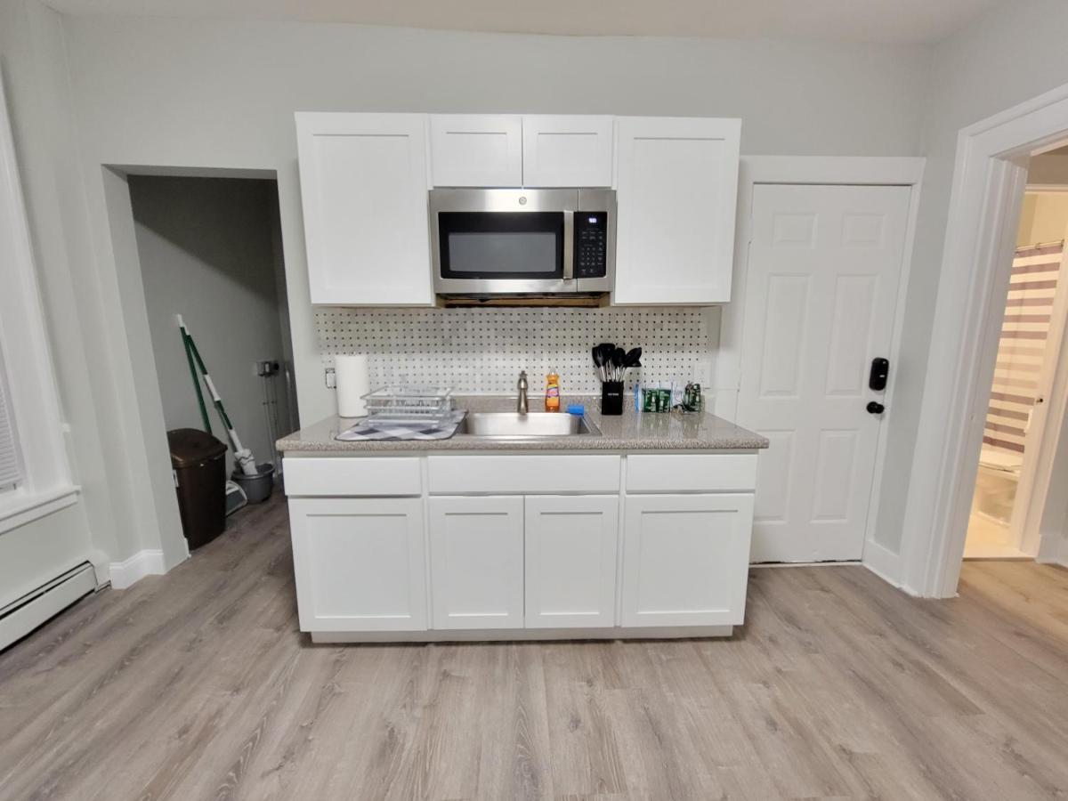 Room For Rent In Apartment Hartford Zewnętrze zdjęcie