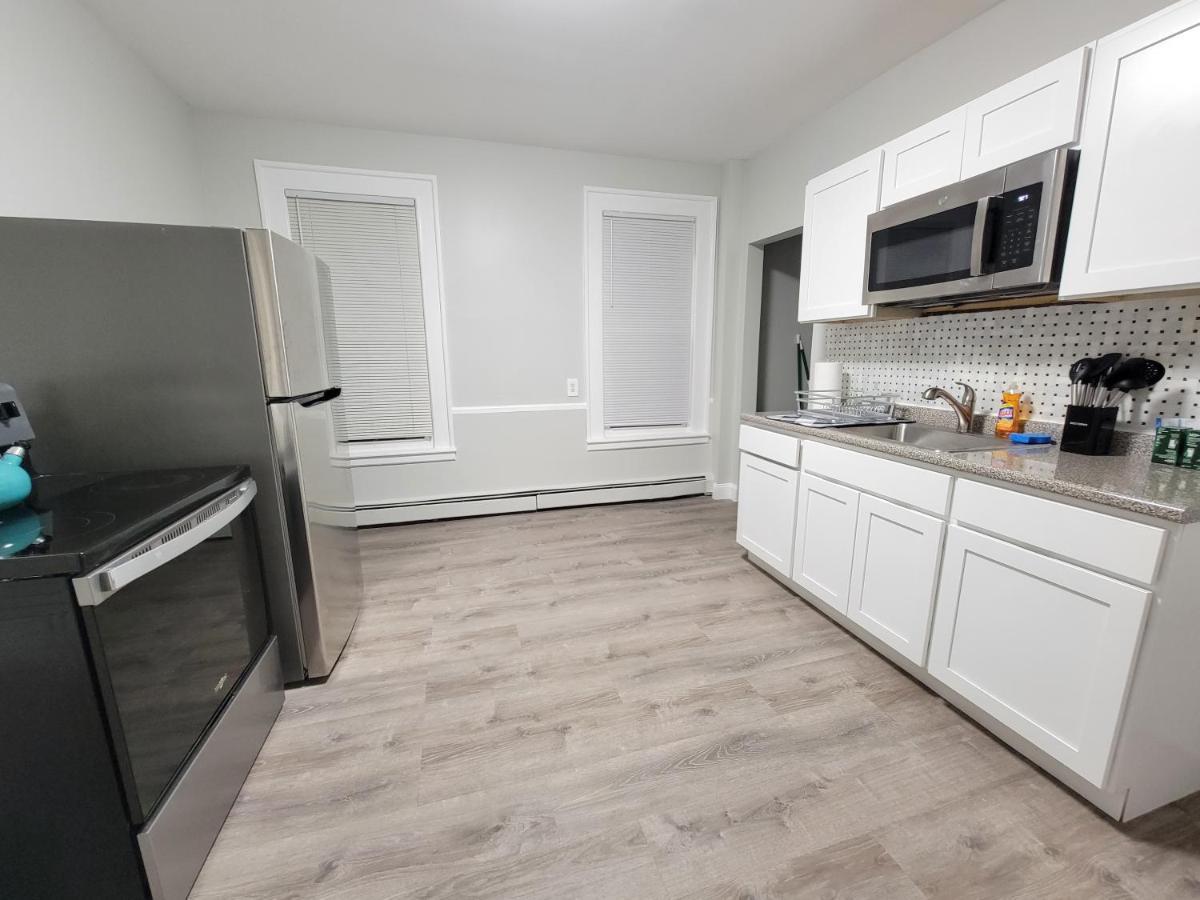 Room For Rent In Apartment Hartford Zewnętrze zdjęcie